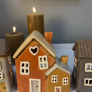 Hus Keramik T/Fyrfadslys Sennep/Okker