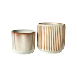 Urtepotteskjuler i keramik med striber S