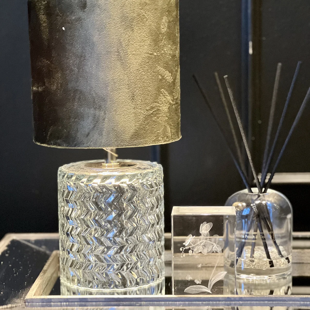 Dida Bordlampe Mørkegrøn