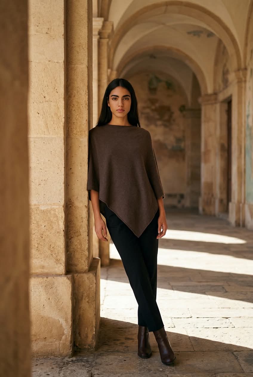 Poncho Chokoladebrun - New Collection